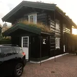 Tommerhus Naer Tusenfryd Utenfor Oslo.