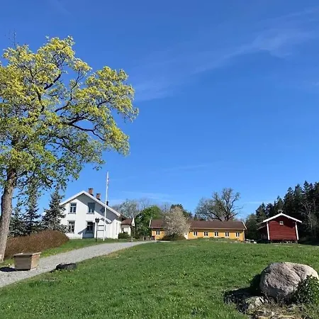 Tommerhus Naer Tusenfryd Utenfor Oslo. * As