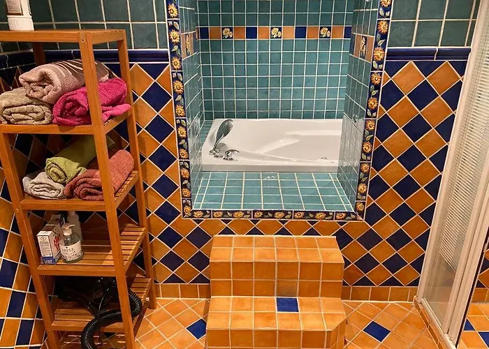 Tommerhus Naer Tusenfryd Utenfor Oslo. Villa