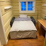 Tommerhus Naer Tusenfryd Utenfor Oslo. *
