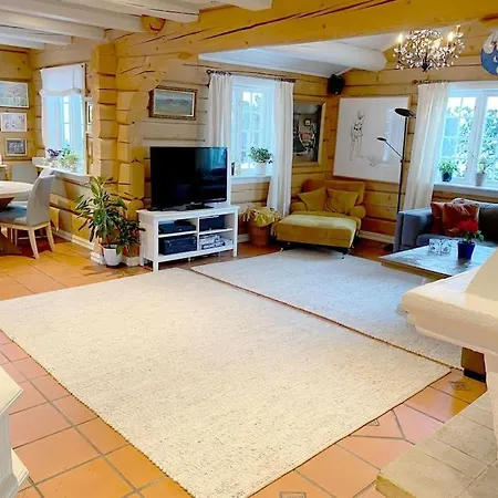 빌라 Tommerhus Naer Tusenfryd Utenfor Oslo. *